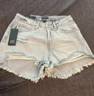 Wild Fable Mid-Rise Curvy Jean Shorts thumbnail 1