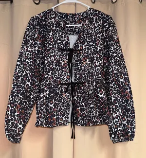 Amazon NEW cheetah print blouse thumbnail 1