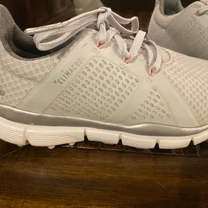 Adidas Golf Shoes size 7.5 grey and pink thumbnail 2