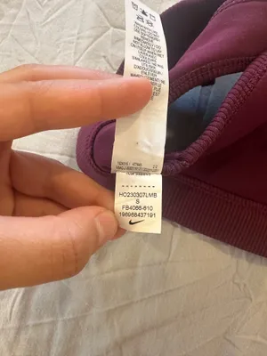 Nike sports bra  thumbnail 4