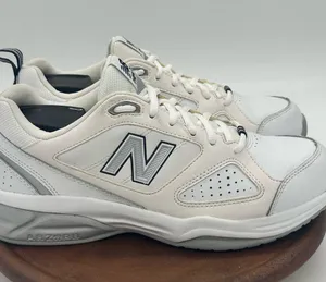 Size 10 Women’s - New Balance 623v3 White Grey W thumbnail 3