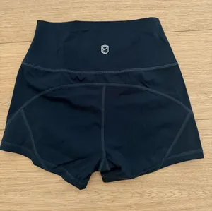 Born Primitive High-Waist Navy Performance Women’s Shorts thumbnail 1