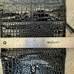 Kenneth Cole Reaction black patent leather wallet thumbnail 11