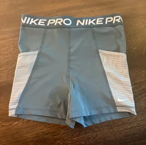 Nike Pro Spandex thumbnail 1