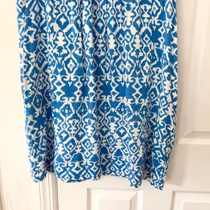 Tuckernuck Hyacinth House Blue White Simmons Ruffle Sleeve High Neck Mini Dress thumbnail 4