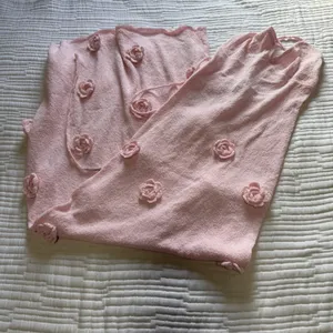 Meshki - Suki Knit Maxi Dress With Flowers thumbnail 3