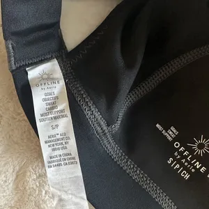 NWT Offline by Aerie Black with Gray Stitching Goals Padded Sports Bra - Size: S thumbnail 3