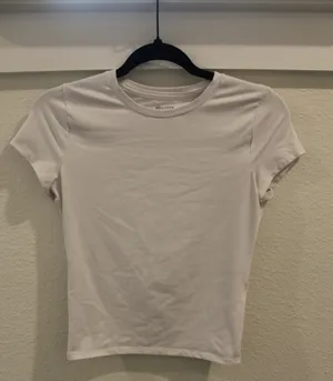 Hollister Seamless Fabric Crew Baby Tee white thumbnail 2