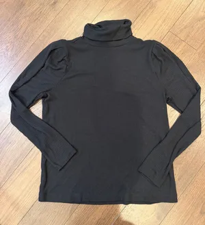 LOFT Black Ribbed Puff-Sleeve Turtleneck Sweater Size Large - C66-027 thumbnail 1