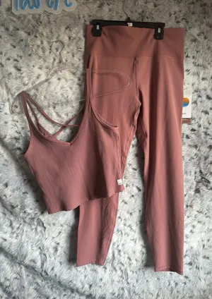 182.  Vuori set bundle 2pc large nwt thumbnail 1