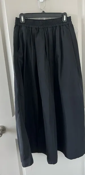 Zara Black Maxi Skirt with Elastic Waist thumbnail 1