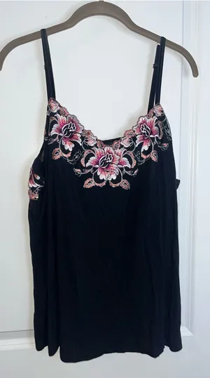 Soma Lined Fairy Delicate Floral Embroidery Adjustable Soft Camisole Top Size XL thumbnail 1