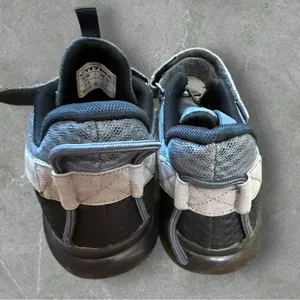Vitike Athletic‎ Shoes Size 8 thumbnail 4