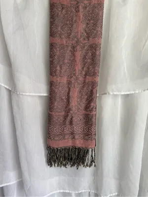Celtic Pashmina Scarf Pink thumbnail 2