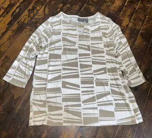 Chico’s traveler knit 3 abstract tan cream blouse thumbnail 1