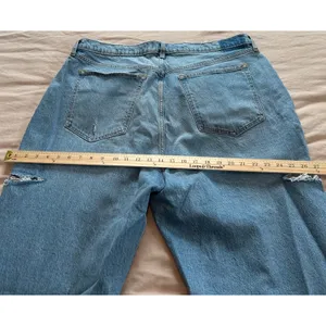 Abercrombie & Fitch Curve Love 90s Baggy Low Rise Distressed Jeans Blue 34 18R thumbnail 15