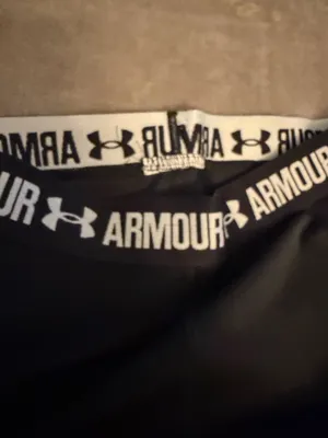 Black Under Armour Spandex Shorts thumbnail 4