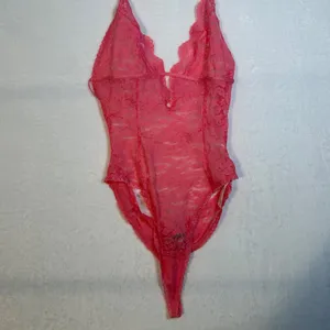 In Bloom by Jonquil Pink Lace Halter Teddy Bodysuit Thong Medium Valentines Day‎ thumbnail 4