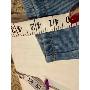 Stylish Blue Women's Straight Leg Jeans thumbnail 7