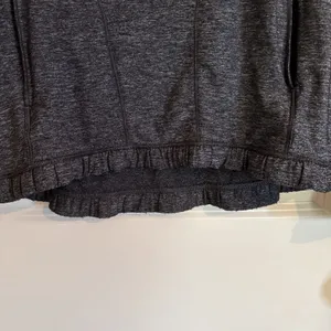 Lululemon‎ Womens Race Your Pace 1/2 Zip Size 2 Dark Gray Thumbholes thumbnail 2