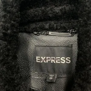 NEW Express black faux fur shearling Moto coat Sz XS Faux Leather Zipper chic thumbnail 6