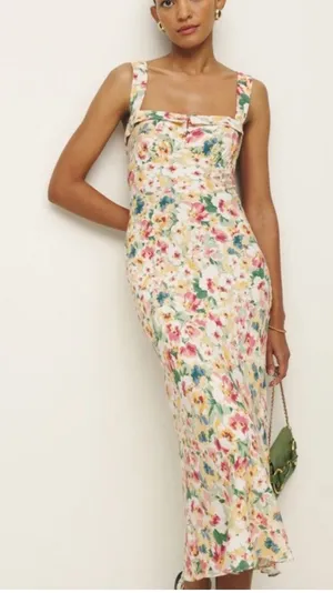 Reformation Tancy Dress in Daria Sz 2 floral thumbnail 1