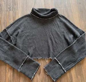 Urban Outfitters Top thumbnail 1
