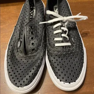 Vans Shoe Low Cut Black Star Cut Out Size 8 Womens Great Condition! thumbnail 1