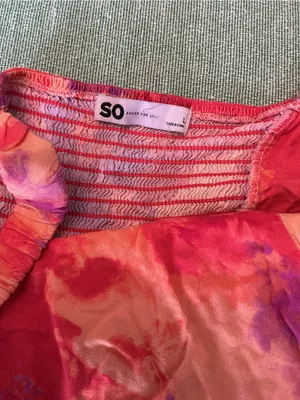 SO Pink Purple Floral Cutout Midi Dress Size L thumbnail 6