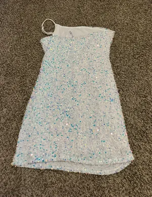Lucy in the Sky Homecoming Sequin Dress thumbnail 2