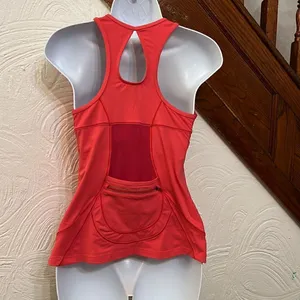 Athleta Energy Workout cycling tank‎ top size S thumbnail 2