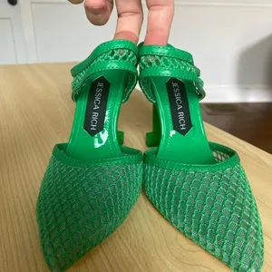 Jessica Rich Green Mesh Heels Bold Kelly Green Summer Wedding Quiet Luxury Gala thumbnail 10