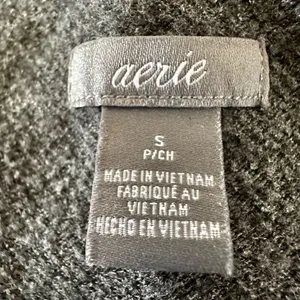 Aerie grey cut out shoulder long sleeved sweatshirt thumbnail 6