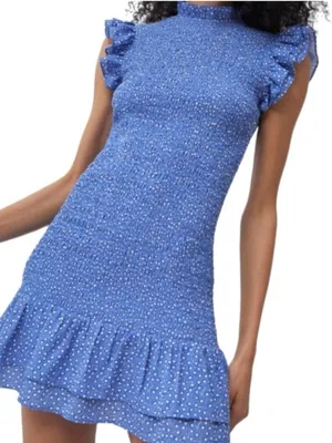 Like New French Connection Elao Verona Smocked Dress Size Small thumbnail 1