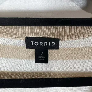 TORRID Pullover‎ Knit Sweater Women's Size 2X Striped Cream Tan Crewneck thumbnail 4