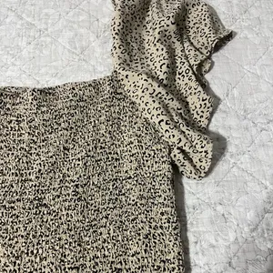 Marshalls Cropped Leopard Print Blouse Top thumbnail 3