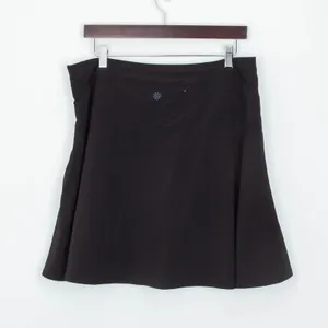 Athleta Womens‎ Athletic Skort Size 12 Black Tennis Golf Pickleball Athleisure thumbnail 4
