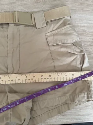 Aritzia TNA Large Curtis Cargo Shorts Tan Neutral Utility Safari Outdoor Belt thumbnail 5