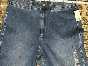 Gap NWT Women’s Size 30 10 Medium Indigo Blue High Rise Wide Leg Cropped Jeans thumbnail 7
