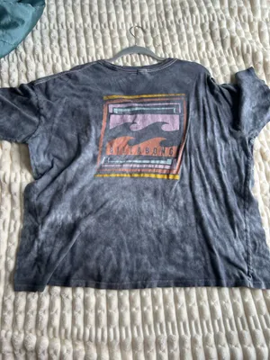 Billabong t shirt  thumbnail 2