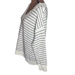 Westport Dressbarn chunky knit v-neck stitch detailed oversized sweater size XL thumbnail 4