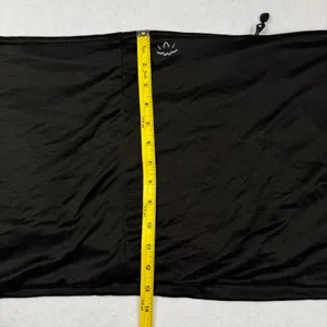 Beyond Yoga Infinity Hidden Pocket Scarf Black One Size Athleisure Travel thumbnail 6