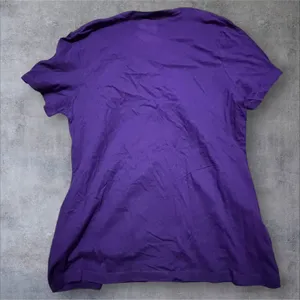 NFL Team Apparel Baltimore Ravens Purple V-Neck Graphic T-Shirt Womens Large thumbnail 2