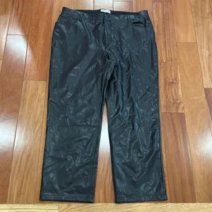 NWOT Abercrombie & Fitch The 90s Relaxed High Rise Vegan Leather‎ Pants 35/20R thumbnail 3