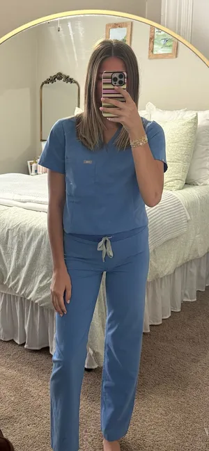 FIGS Scrubs Set XS S thumbnail 1