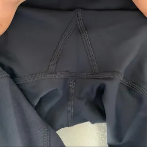 Lululemon Sheer Will‎ Tight Size 6 thumbnail 8