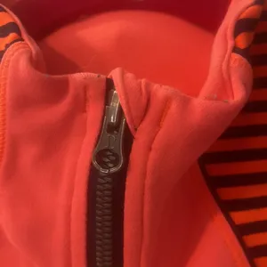 Lululemon Forme Jacket Light Flare / Classic Stripe Light Flare Size 8 EUC thumbnail 3