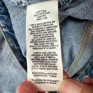 Avec Les Filles‎ Distressed Mom Button Fly High Waisted Mom Jeans thumbnail 9