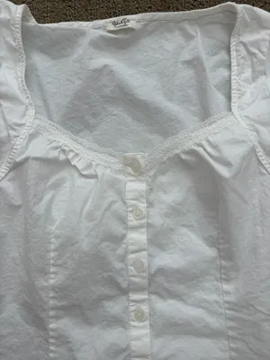 Brandy Melville Top thumbnail 2