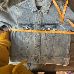 Abercrombie and Fitch Patchwork denim jacket cropped trucker jean jacket size M thumbnail 12